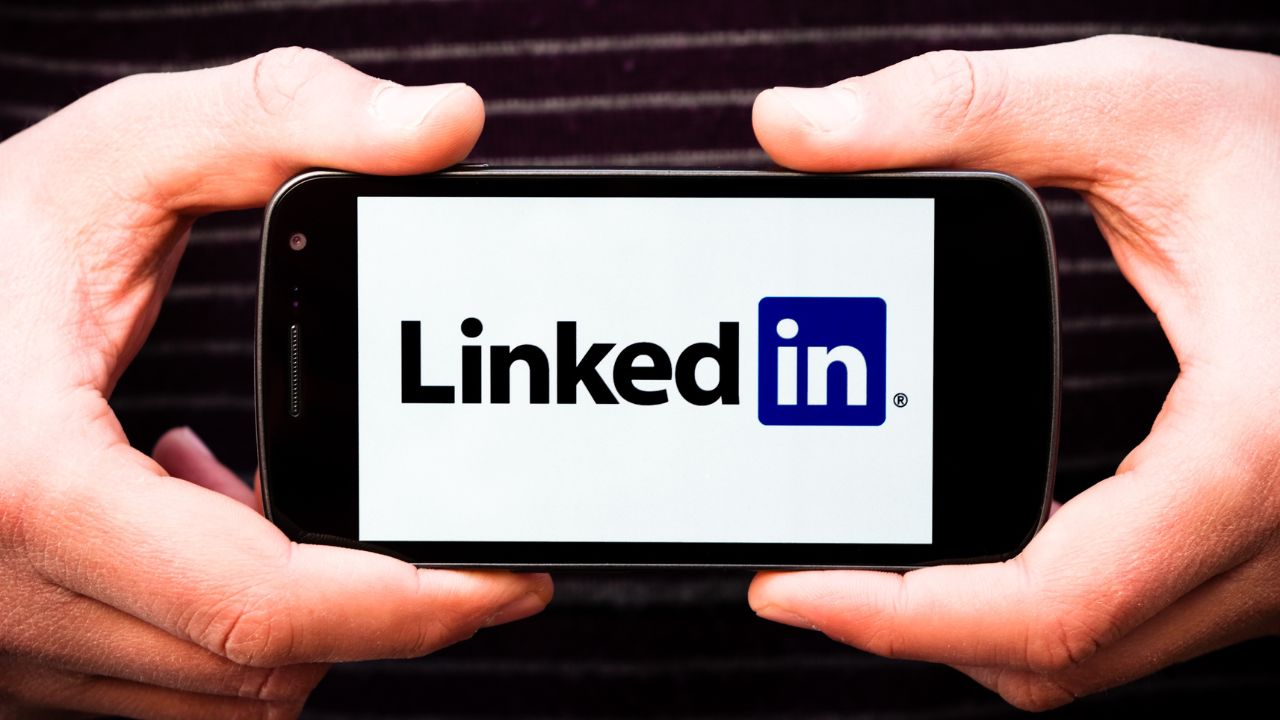 Keeping-Up-with-New-LinkedIn-Features-Updates