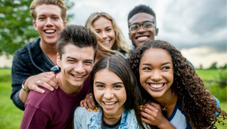 Summer Jobs & Internships for Teens: A Guide for Students, Parents, & Employers